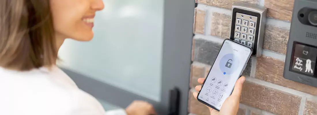 Seamless Integration of NFC Locks with Existing Security Systems in Southchase, FL